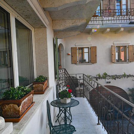 Api Tenna Apartaments Betulla 2 Buitenkant foto